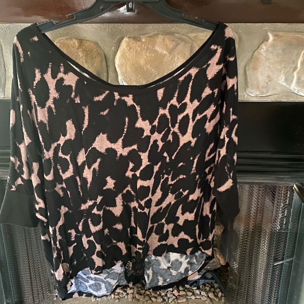 Rue 21 - medium - animal print - never worn - $10.00
